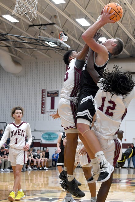 The Owen Warhorses hosted North Buncombe in boys basketball on Jan. 2, 2020.